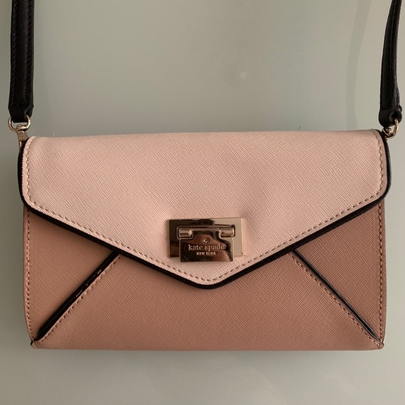 Kate Spade Tan/Beige crossbody - Picture 2 of 6